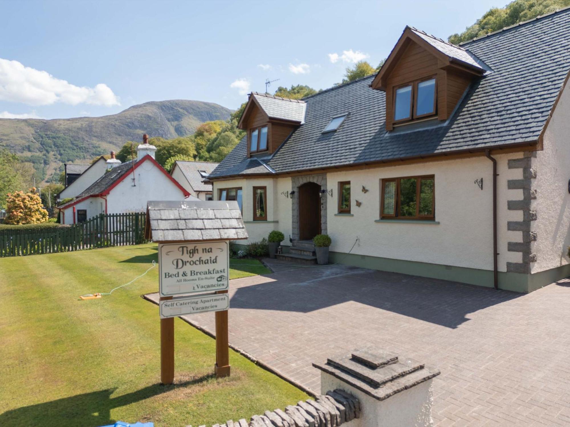 Tigh Na Drochaid, Glen Nevis - Entire Apartment Fort William Exterior foto