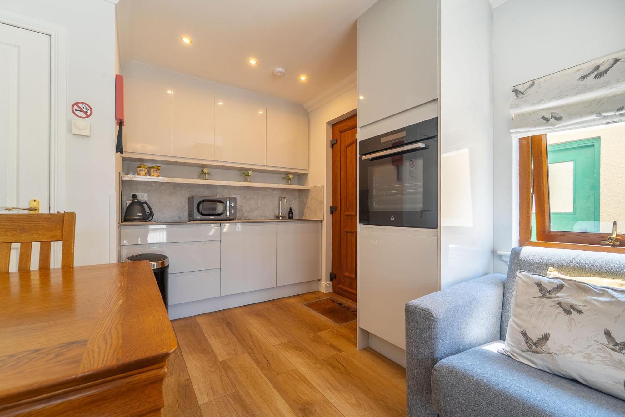 Tigh Na Drochaid, Glen Nevis - Entire Apartment Fort William Exterior foto